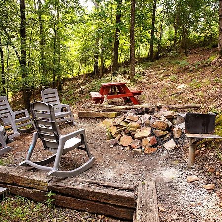 The Americana - Parker Creek Bend Cabins マーフリーズボロ エクステリア 写真