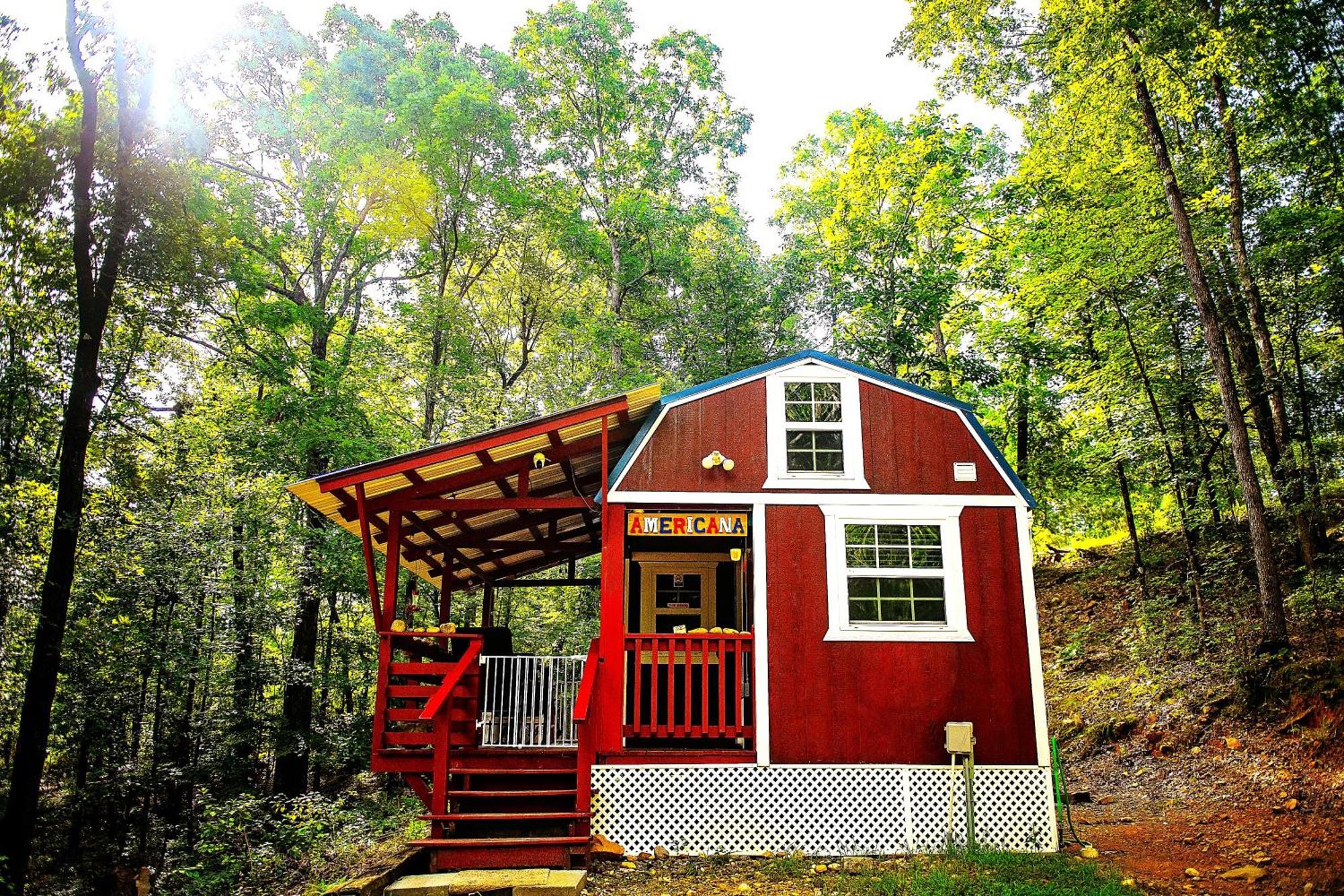 The Americana - Parker Creek Bend Cabins マーフリーズボロ エクステリア 写真