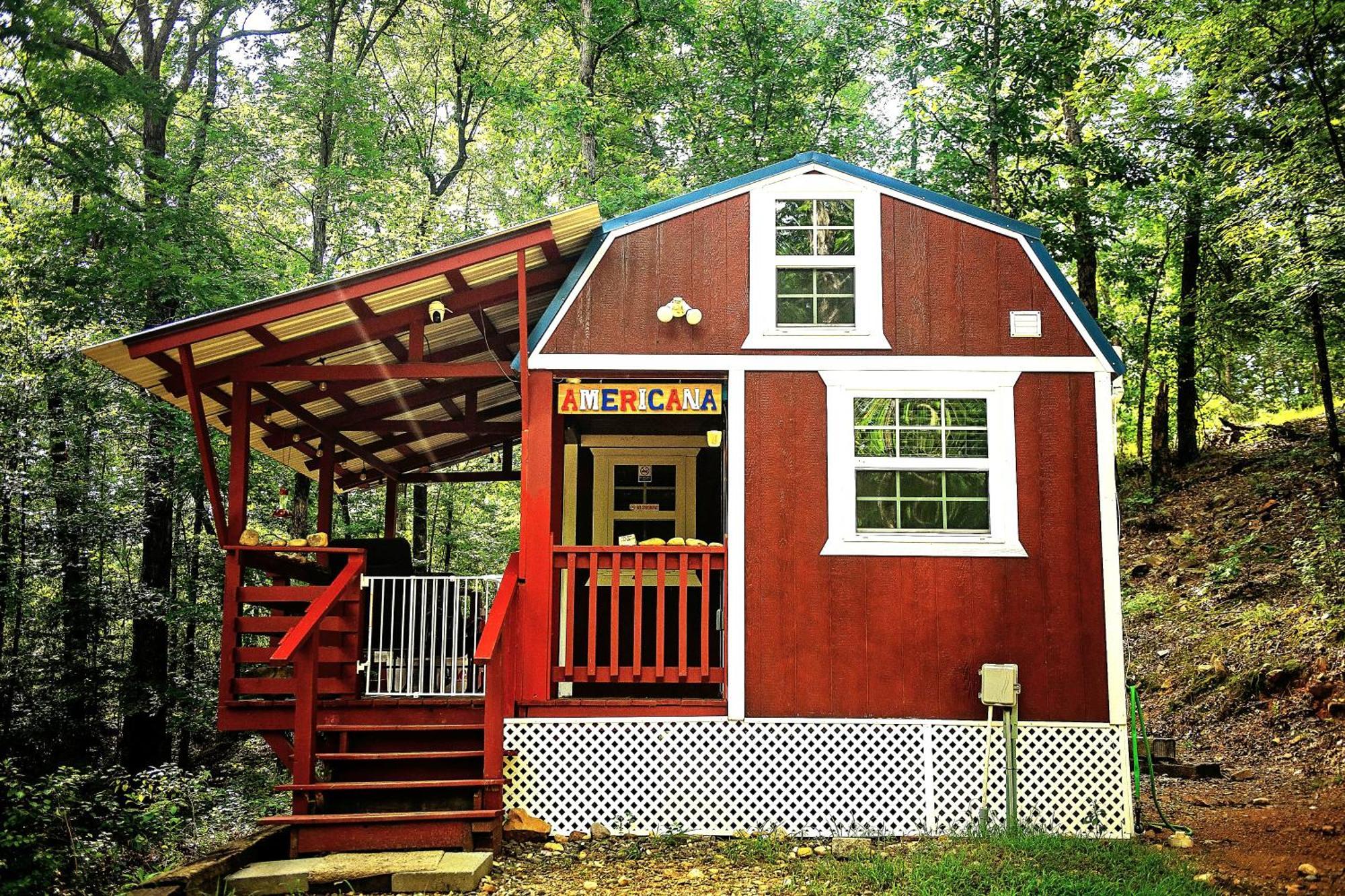 The Americana - Parker Creek Bend Cabins マーフリーズボロ エクステリア 写真
